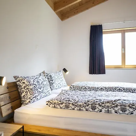 Apartment Cour Engiadinais *
